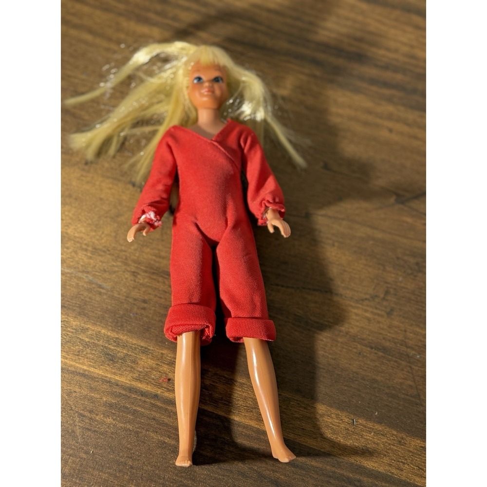 Vintage 70s Mattel Skipper Doll Blonde Bangs Blue Eyes Red Jumpsuit Retro⁠ - Picture 9 of 14